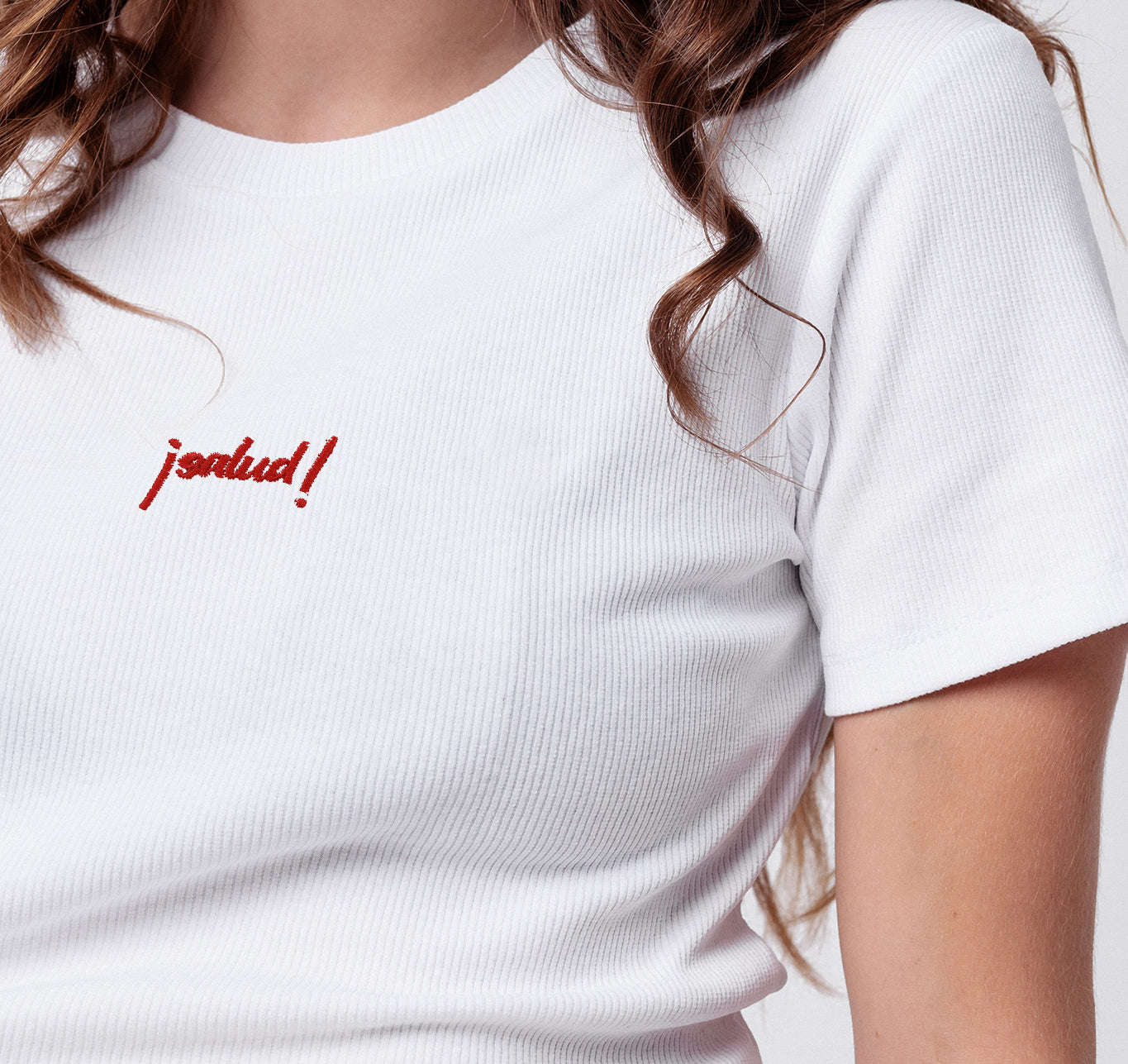 Cheers Collection | Besticktes Bio Baumwoll Cropped T-Shirt