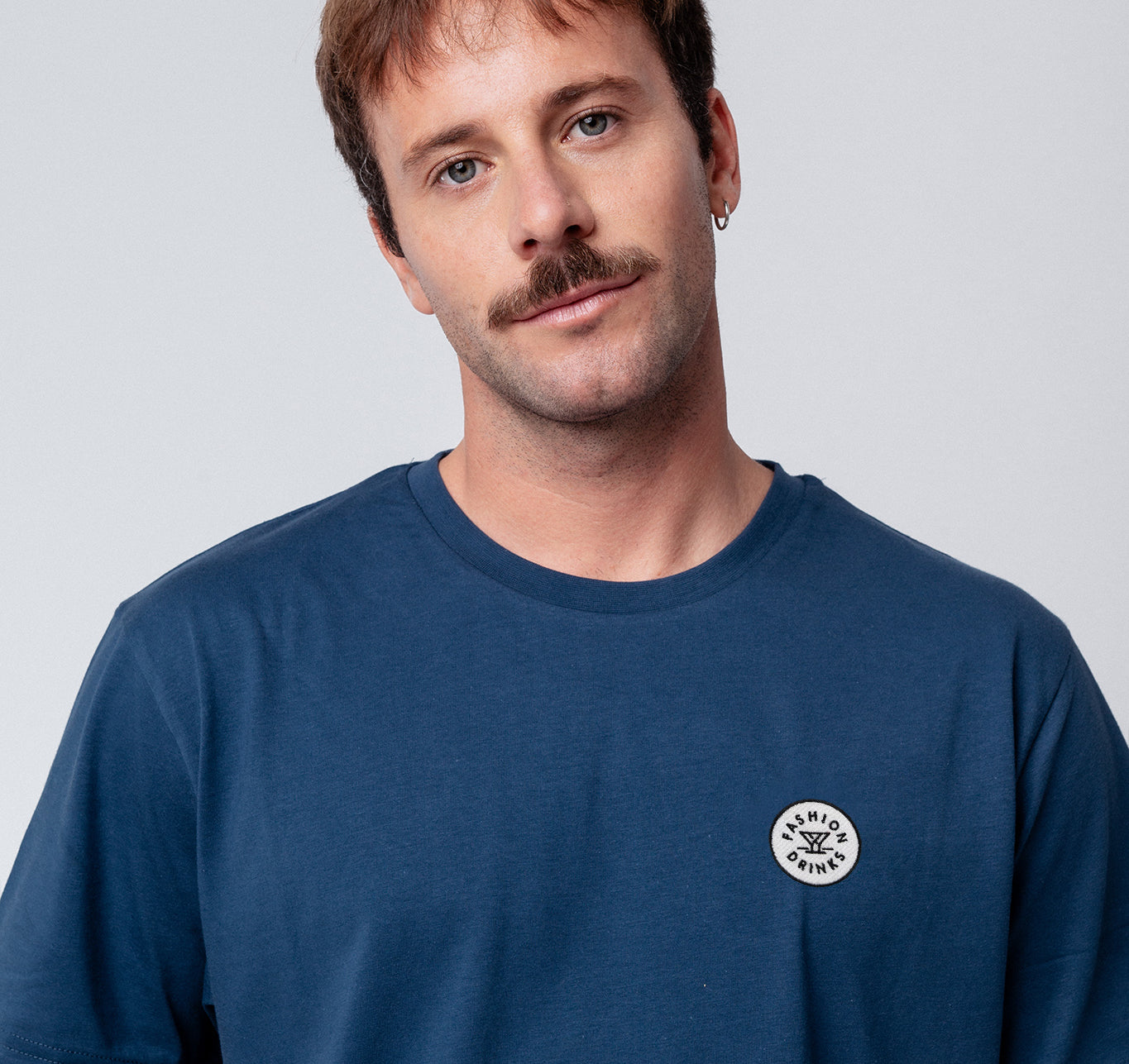 Fashion Drinks | Besticktes Bio Baumwoll Unisex T-Shirt