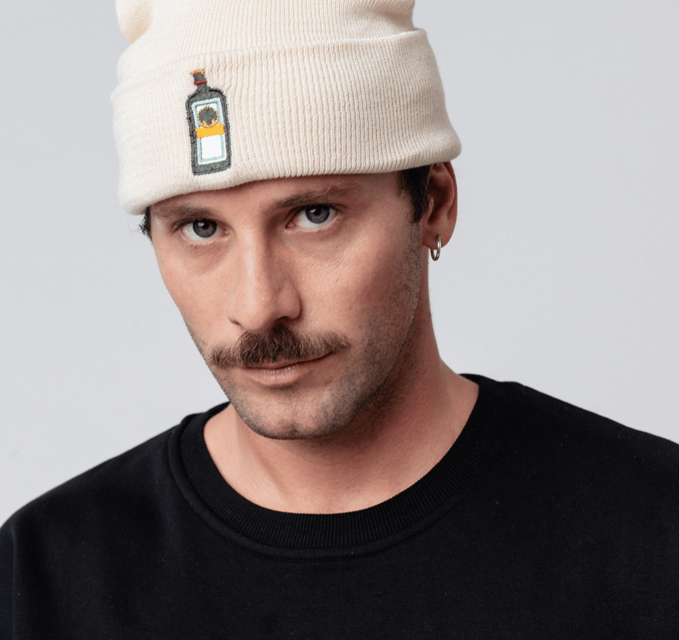 Jägermeister®| Bonnet en coton bio brodé