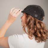 Amore | Bestickte Bio Baumwoll Cord Cap