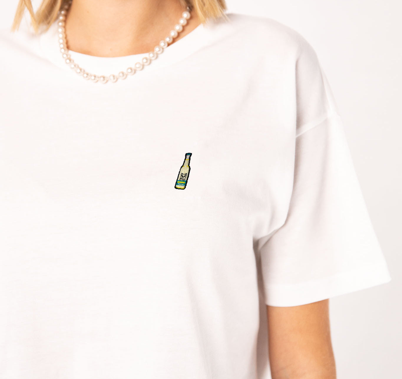 WINZZ Weinschorle | Besticktes Bio Baumwoll Cropped T-Shirt