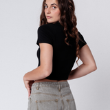 Whisky Sour | Besticktes Bio Baumwoll Cropped T-Shirt