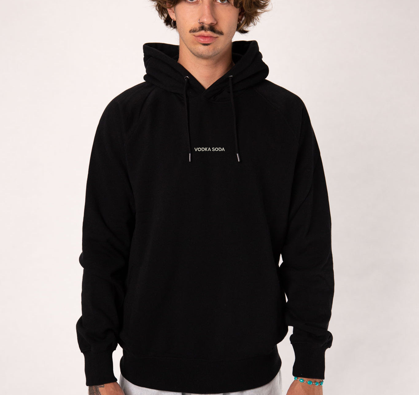Vodka Soda | Sweat à capuche en coton bio brodé pour homme