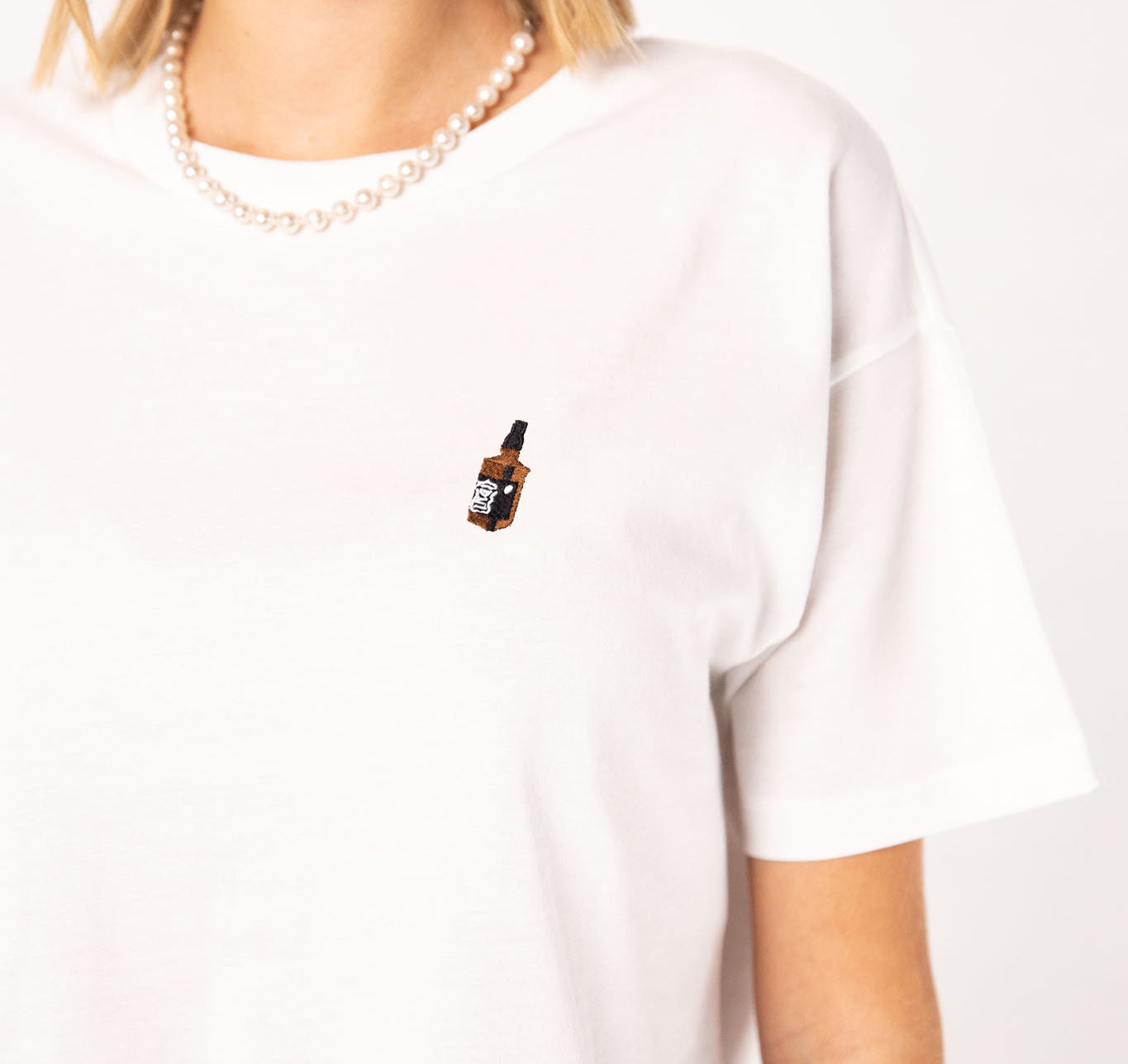 Whisky | Besticktes Bio Baumwoll Cropped T-Shirt