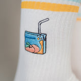 Pfirsich Eistee | Bestickte Bio Baumwoll Socken