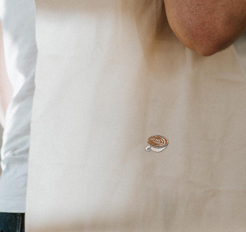 Flat White | Sac de transport en coton bio brodé