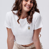 Latte Macchiato | Besticktes Bio Baumwoll Cropped T-Shirt