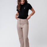 Mangaroca Batida de Côco | T-shirt brodé en coton bio pour femme