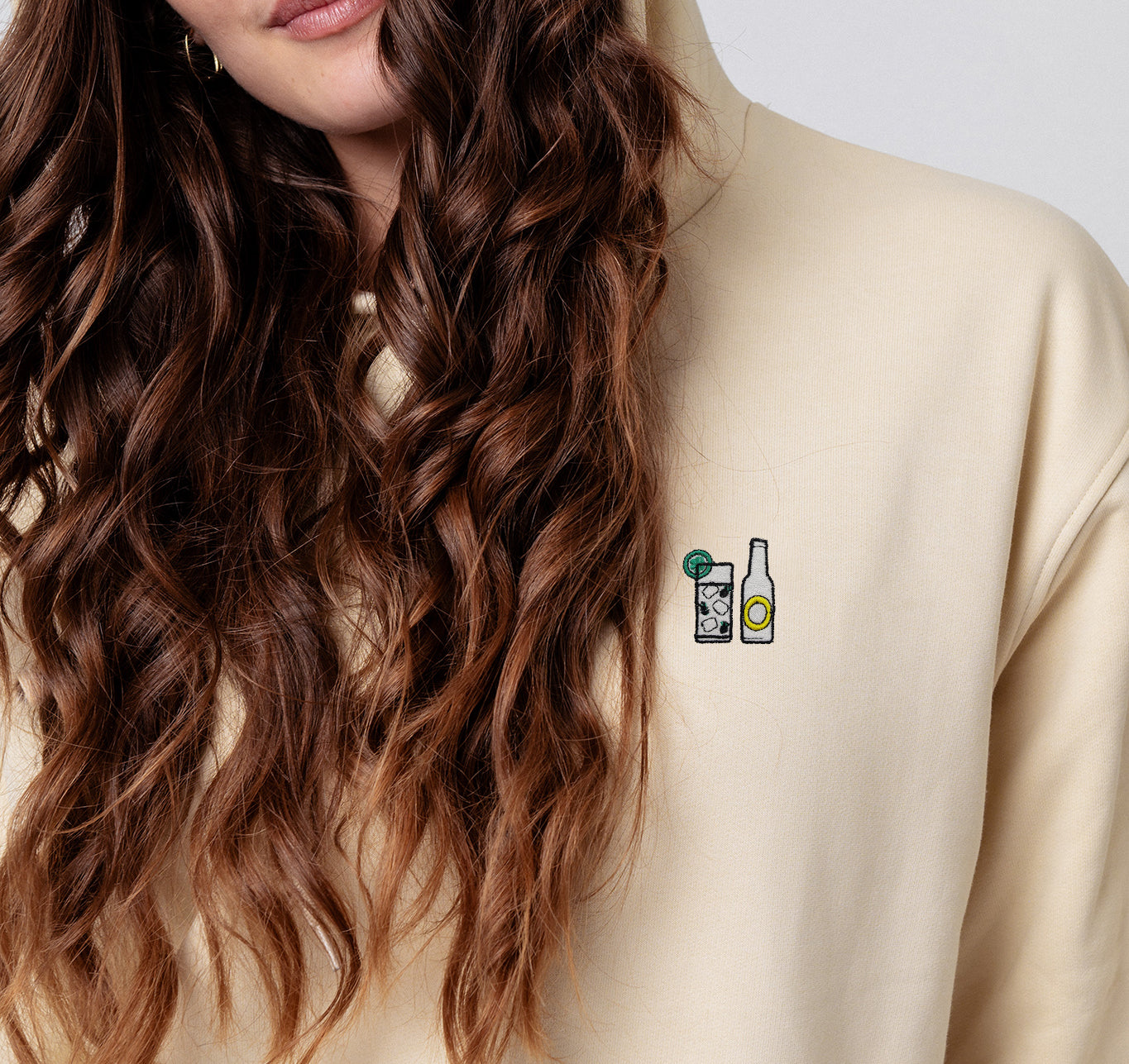 Gin Tonic | Sweat à capuche en coton bio brodé pour femme