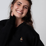 Wein Duett | Bestickter Bio-Baumwoll Unisex Pullover