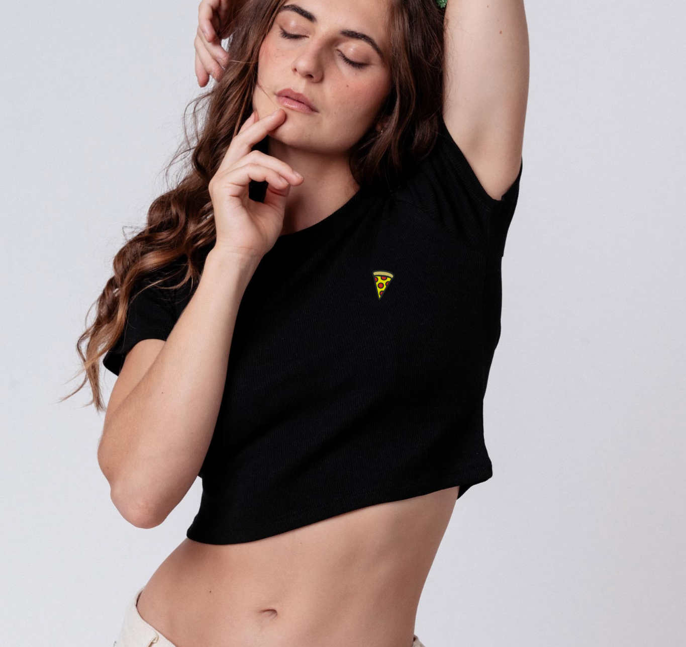 Pizza | Besticktes Bio Baumwoll Cropped T-Shirt